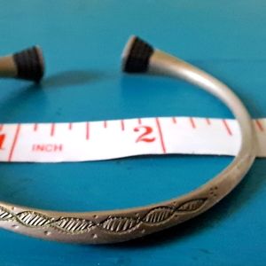 Silver color carved bracelet